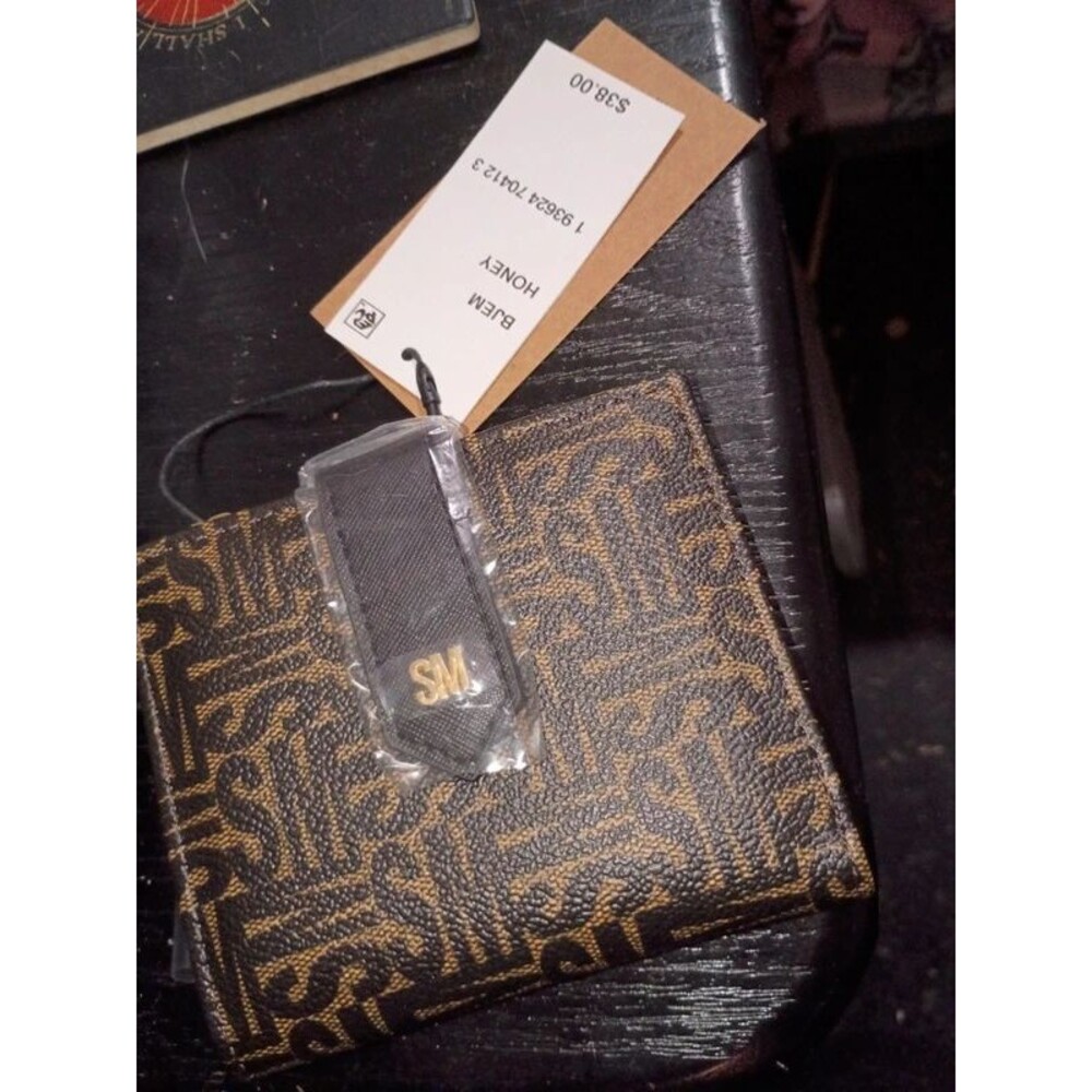 Brand new Steve Madden wallet-a2